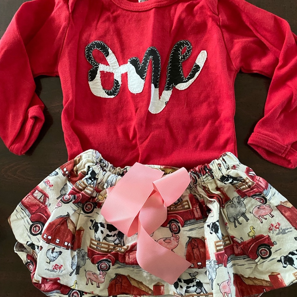 12m First Birthday Girl Farm Outfit